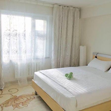 H7 Hostel Улан-Батор Екстер'єр фото